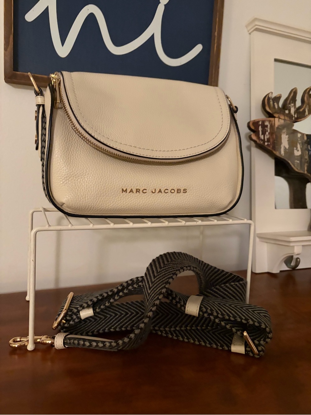 Marc Jacobs Cream Pebbled Leather Crossbody Saddle Bag with Patterned Strap